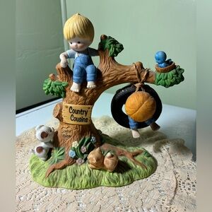 Country Cousins Figurine with Tree and Tire Swing